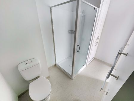 Inner City Studio Furnished Apartment. - Photo 2