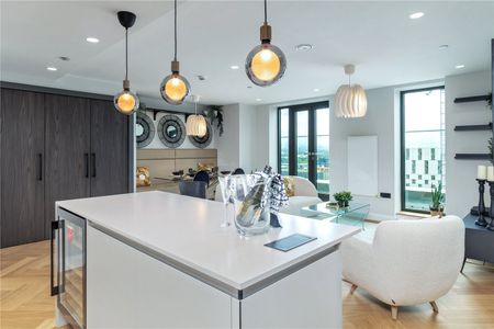 2 bedroom apartment to rent Store Street, Manchester, Greater Manchester, M1 - Photo 2