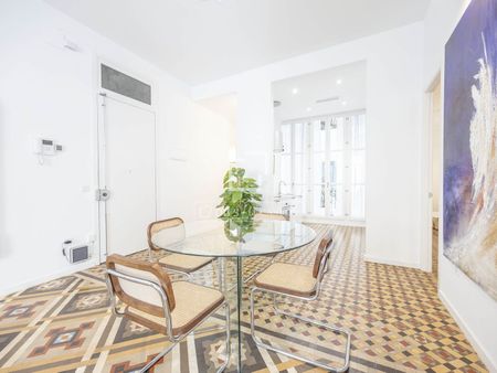 Excellent 3 Bedroom apartment for rent in La Seu, Valencia - Photo 5