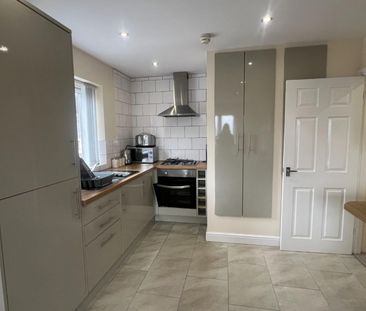 1 bedroom Flat To Let - Photo 6