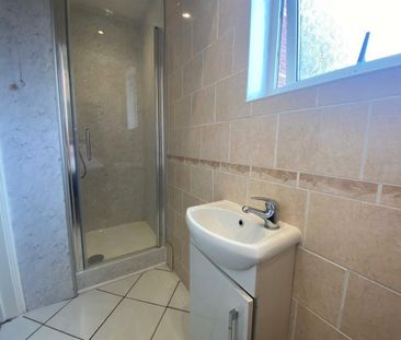 2 bedroom flat to rent - Photo 6