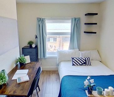 3 bedroom flat to rent - Photo 6