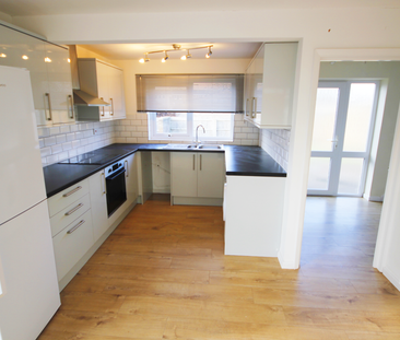 Thornbury, Bristol, Gloucestershire, BS35 1DR - Photo 6