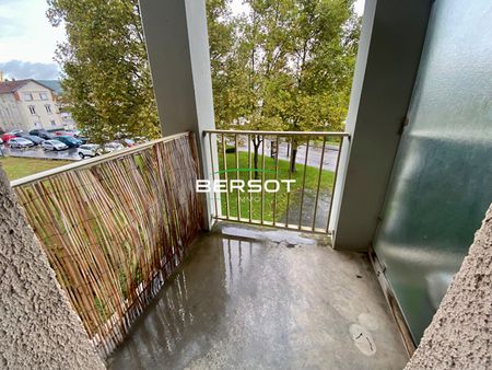 Appartement 2 pièces de 50.87 m2 avec balcon, cave et stationnement - Photo 2