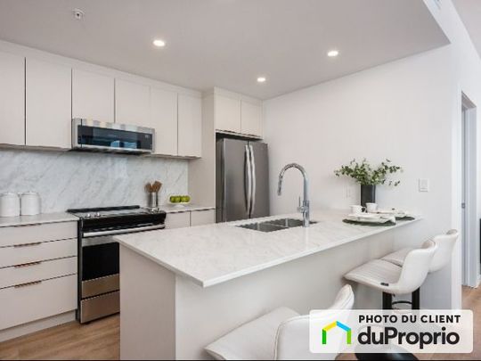 6993, Decarie Blvd, Côte-des-Neiges / Notre-Dame-de-Grâce à louer - Photo 1
