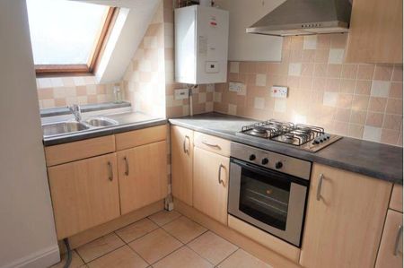 2 bedroom apartment to rent - Photo 5