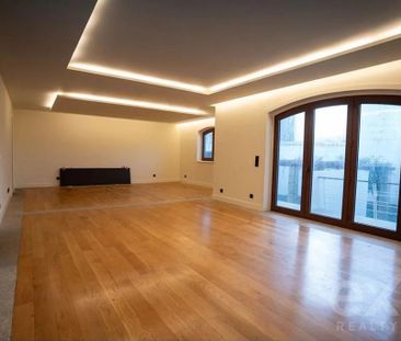 Luxury Villa for rent in Vila Nova de Gaia, Portugal - Photo 2