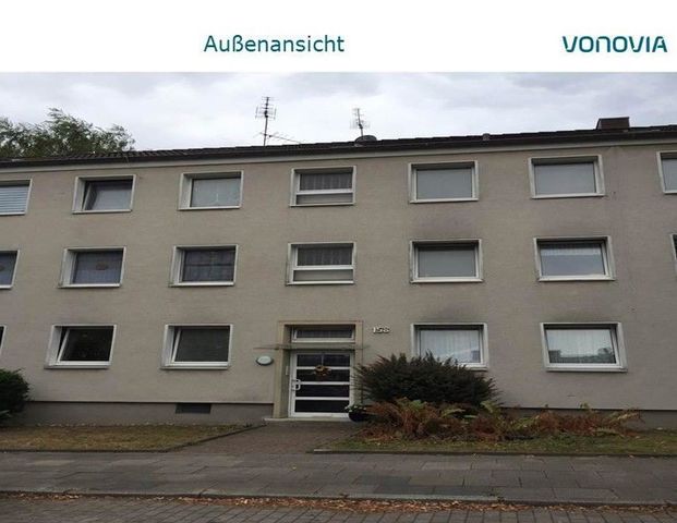 Klein aber fein: renovierte 2-Zimmer-Wohnung in ruhiger Seitenstraße - Photo 1