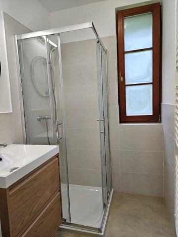 Selyemakác utca - Fotó 2