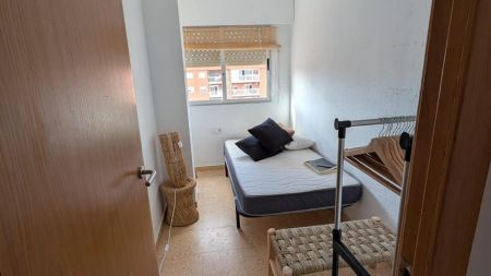 Piso de alquiler en Calle Cavite, 27, La Malva-rosa - Foto 5