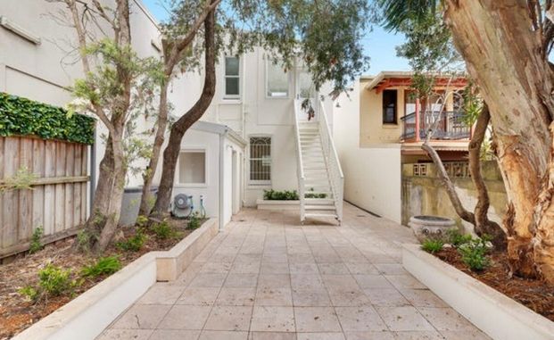 Woollahra - Photo 1