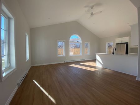 For Lease - 300 Croft Street Unit# 203, Port Hope, Ontario - Photo 3