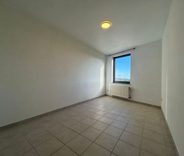 Instapklare woning met 3 slaapkamer, tuin en inpandige garage in ce... - Photo 5