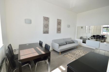 1 bedroom flat to rent - Photo 4