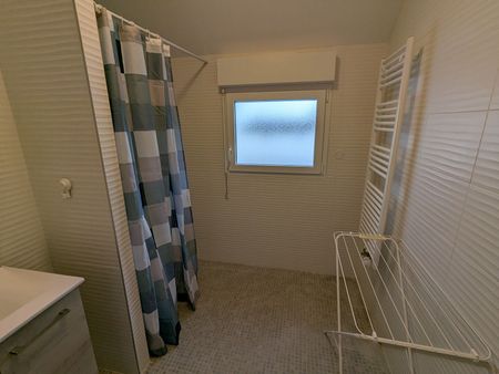 Location Appartement 3 pièces 75m² - Photo 4