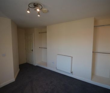 2 bed Apartment for Rent - Photo 5