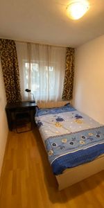 Apartament cu 3 camere, 7 Noiembrie - Fotografie 3