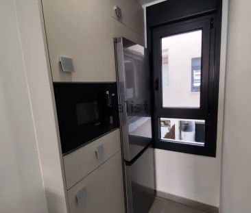 Alquiler de piso en Calle Federico García Lorca, 37 - Photo 2