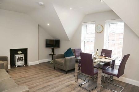 Apt 5, 61 Eglantine Avenue, Belfast BT9 6EW - Photo 4