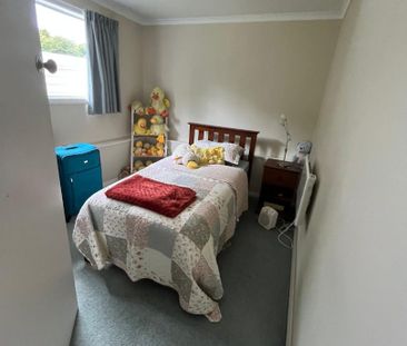 40 Findlay Street, Tawa - Photo 2