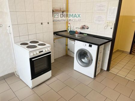 Pronájem bytu pokoj 19 m2 - Fotografie 4