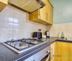 2 BEDROOM House - Mid Terrace - Photo 3