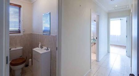 3 BEDROOMS, TOKOROA - Photo 4