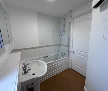 Nell Gwynn Close - Photo 6