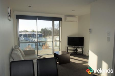 Wonderful on Worcester - Photo 2