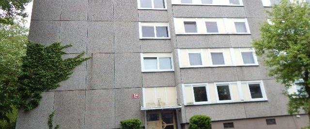 Schöne Wohnung sucht Mieter: individuelle 3-Zimmer-Wohnung (WBS) - Foto 1