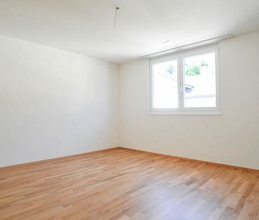 SCHÖNE 4.5 Zimmer-Wohnung mit viel Platz - Foto 6