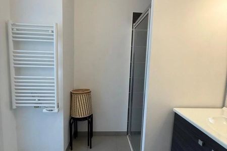 ALPES MARITIMES - NICE (06) - LOCATION MEUBLÉE F1 AVEC BALCON - Photo 3