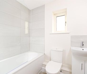 3 bedroom terraced house to rent - Photo 6
