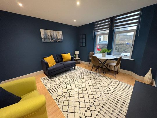 1 bedroom flat to rent - Photo 1