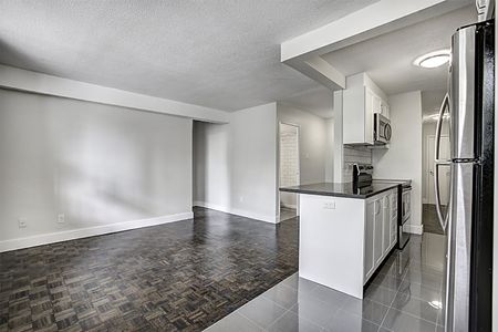 Nelson Manor - Photo 5