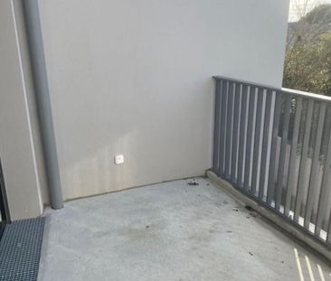 Location Appartement 2 pièces 67m² VILLENAVE D ORNON 33140 - Photo 4