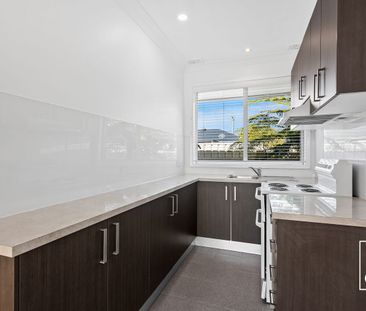 STYLISH TWO BEDROOM VILLA IN QUIET LOCATION - Photo 3