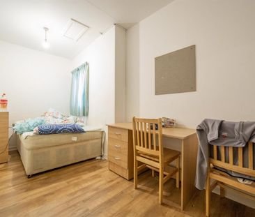 6 bed apartment to rent in Clayton Street West, Newcastle Upon Tyne... - Photo 1