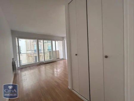 Appartement à louer 1 pièce 27.3m² - Photo 3