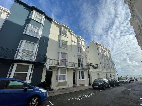 Burlington Street, Brighton, BN2 - Photo 1