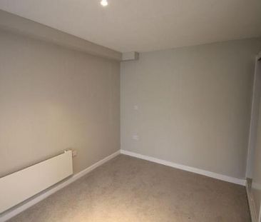 Douglas Court, Hartsbourne Road, Earley,RG6 - Photo 3