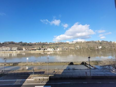 Location Appartement 2 pièces 58m² LYON 9ème - Photo 4