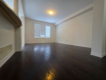 For Lease - 608 Langholm Street, Milton, Ontario - Photo 5