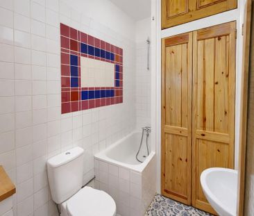 3 bedroom flat to rent - Photo 2