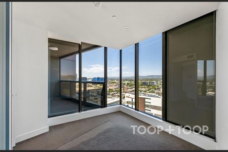 Executive Fully Furnished Living! - Photo 3