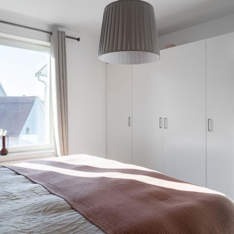 Gamla Flygplatsvägen, Torslanda - Photo 1