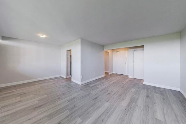 For Lease - 65 Thorncliffe Park Drive Unit# 1404, Toronto, Ontario - Photo 1