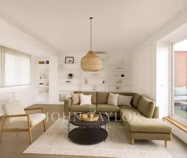 3 bedroom luxury penthouse for rent in Madrid, Autonomous Region of... - Photo 1