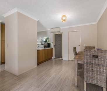 Coastal Living in the Heart of Caloundra - Photo 3