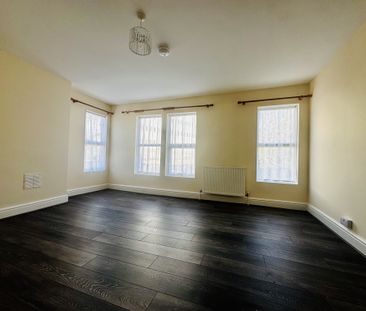 Commercial Road, Kettering - Photo 1